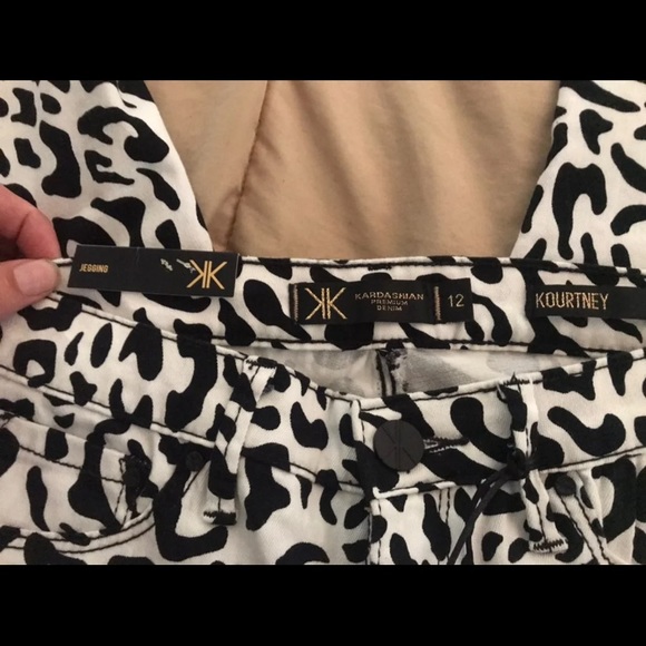 Kardashian Kollection kourtney Jeggings - Picture 4 of 5